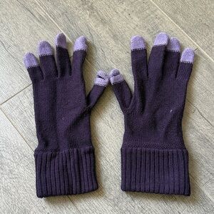 Lululemon Athletica Dark Purple and Light Purple Gloves